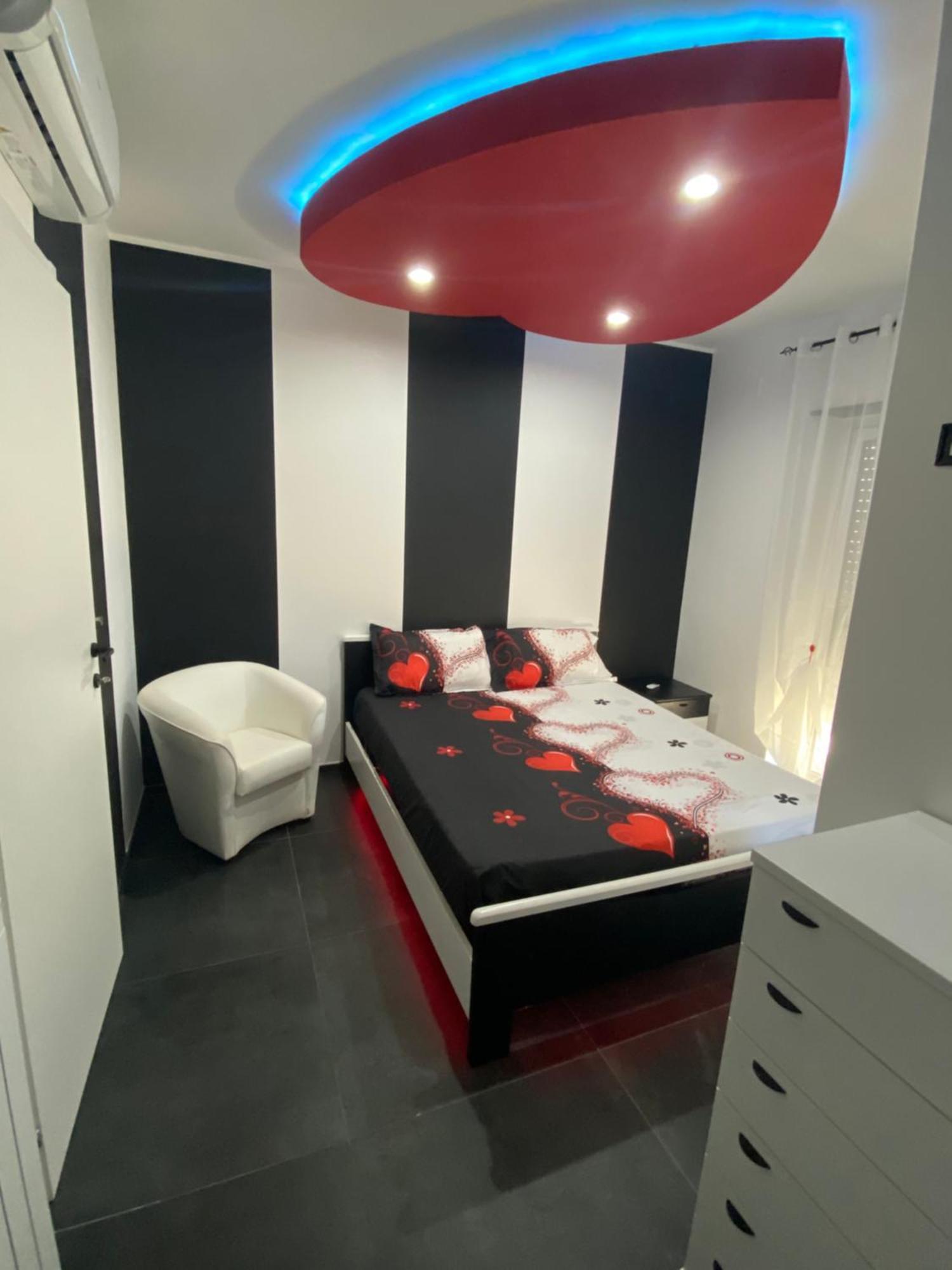 Iris Room Monopoli Rum bild